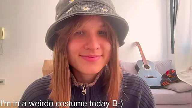 Your Hand In mine online show from October 31, 2025, 4:58 pm