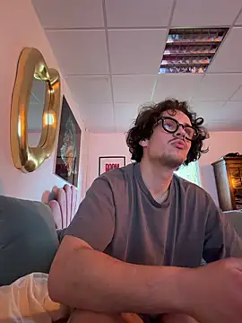 hardmecl online show from March 9, 2026, 5:27 pm