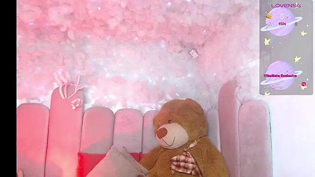 puca ebony online show from February 12, 2026, 4:40 pm