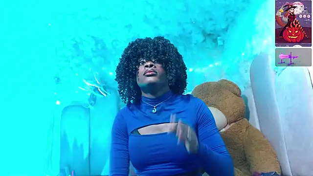 puca ebony online show from October 25, 2025, 5:02 pm