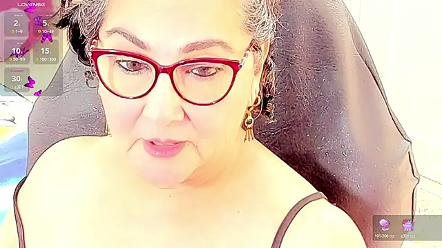 cataleya mom online show from March 31, 2026, 8:11 pm