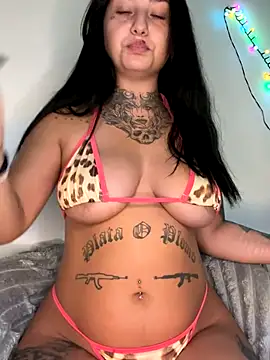 Snapshot of Coco-Love chatting on November 24, 2025, 7:14 pm Coco-Love online show from November 24, 2025, 7:14 pm