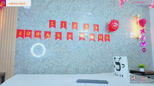 sabrina shark  online show from February 5, 2026, 1:34 am