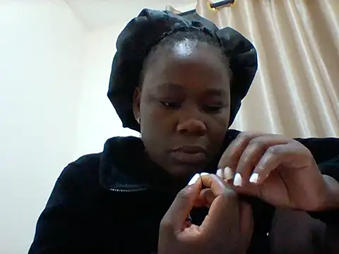 sexy cutelips online show from November 6, 2025, 1:31 am