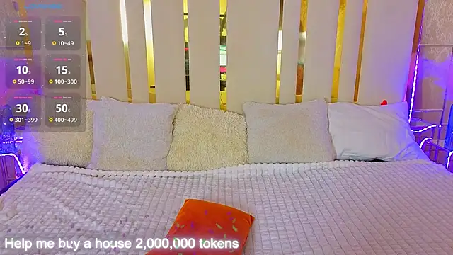 Marina Mur  online show from April 3, 2026, 9:32 pm