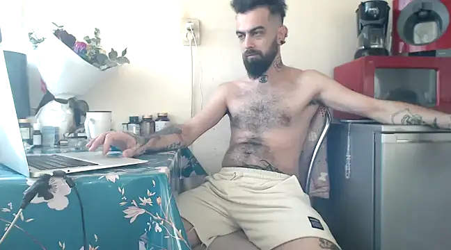 Snapshot of KalebConnor chatting on January 17, 2025, 8:13 am KalebConnor online show from January 17, 2025, 8:13 am