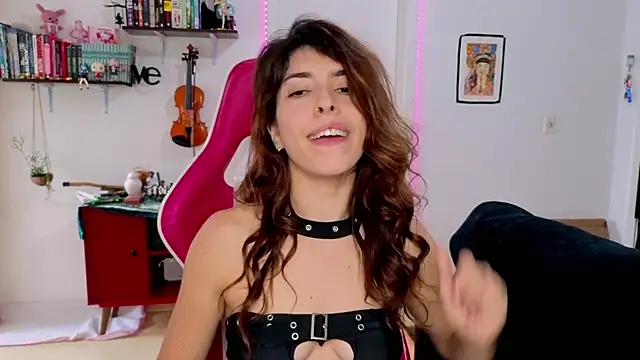 AuroraKatsy online show from January 12, 2026, 9:41 pm