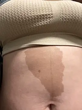 Angel  lika online show from October 15, 2025, 4:04 pm