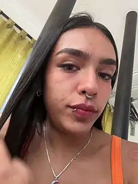 Michelle se online show from February 21, 2025, 3:21 pm