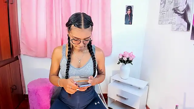 Michelle se online show from February 6, 2025, 1:32 pm