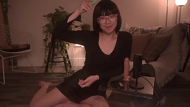 Snapshot of meganmei666 chatting on January 11, 2025, 3:02 am meganmei666 online show from January 11, 2025, 3:02 am