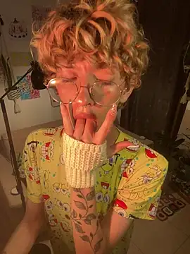 lyamthommpson online show from February 10, 2026, 4:00 am