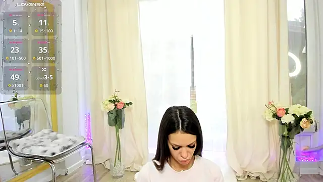 Snapshot of Selena_Reeves chatting on October 28, 2025, 6:45 am Selena Reeves online show from October 28, 2025, 6:45 am