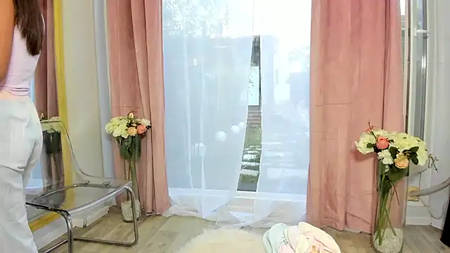 Snapshot of Selena_Reeves chatting on September 24, 2025, 5:47 am Selena Reeves online show from September 24, 2025, 5:47 am