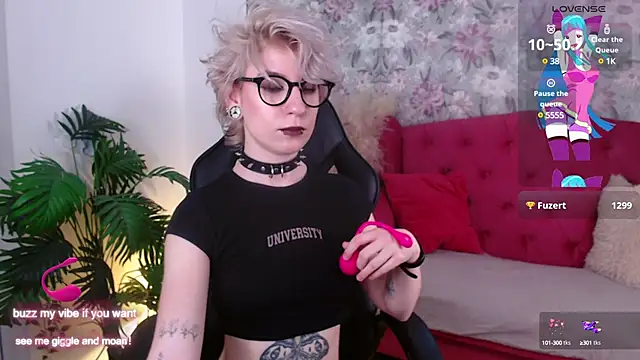  Moonlight t online show from February 27, 2025, 8:24 am