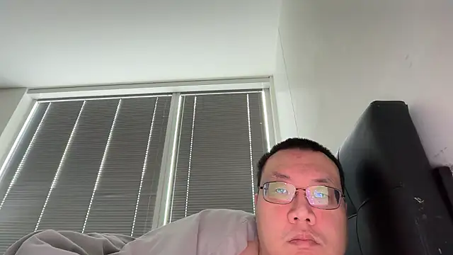 slaveasianboy online show from May 7, 2026, 7:17 pm