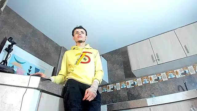 lobahugecockts online show from March 14, 2025, 1:48 am