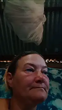 GingerKtm21 online show from March 8, 2025, 1:03 pm