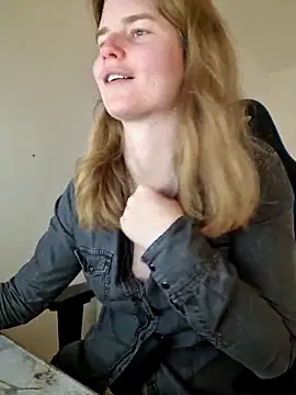 Snapshot of the_real_anna chatting on February 27, 2025, 12:56 pm the real anna online show from February 27, 2025, 12:56 pm