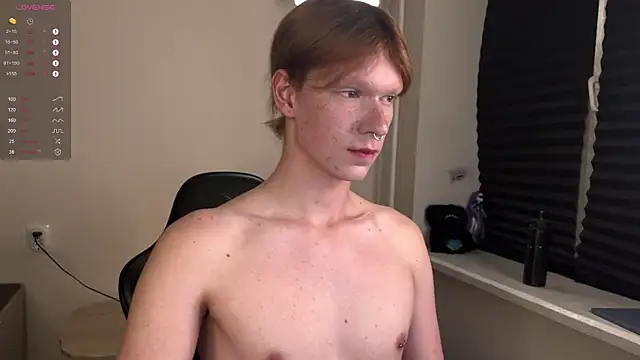 Snapshot of carthylovvve chatting on November 12, 2025, 4:33 pm carthylovvve online show from November 12, 2025, 4:33 pm