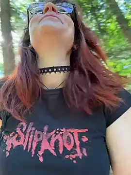 die-EinHORNY-WG online show from May 26, 2026, 7:39 am