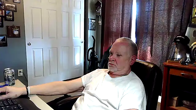 nobledad online show from February 13, 2026, 8:20 pm