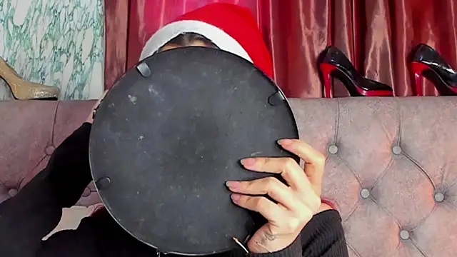  Scarlett 01 online show from December 21, 2025, 3:03 pm