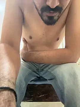 hornyguy271192 online show from December 14, 2025, 12:22 pm