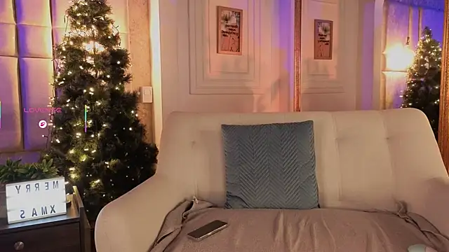 Snapshot of Victoria-Harper chatting on December 21, 2025, 9:55 am Victoria-Harper online show from December 21, 2025, 9:55 am