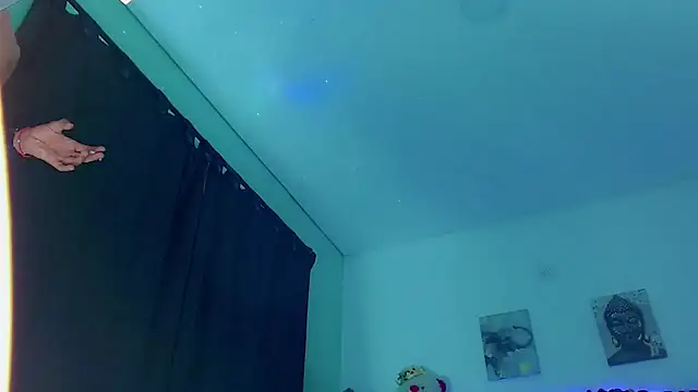 Liamscott  online show from February 17, 2026, 2:20 am