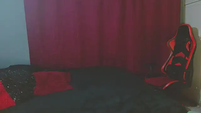 Noamartin  online show from January 5, 2025, 12:31 am