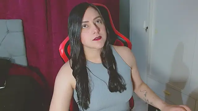 Noamartin  online show from November 27, 2025, 12:11 am