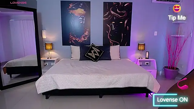 Snapshot of JasmineCampbell_ chatting on February 21, 2026, 1:35 pm JasmineCampbell online show from February 21, 2026, 1:35 pm