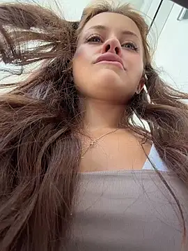 Snapshot of AngelinaTeller chatting on February 3, 2026, 2:53 am AngelinaTeller online show from February 3, 2026, 2:53 am