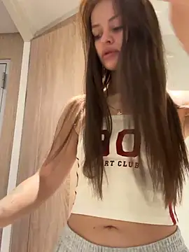 Snapshot of AngelinaTeller chatting on December 22, 2025, 2:55 am AngelinaTeller online show from December 22, 2025, 2:55 am