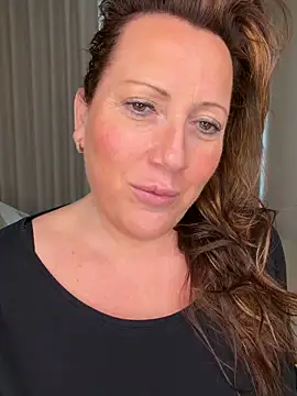 xsexycurvymilf online show from February 20, 2026, 2:41 pm