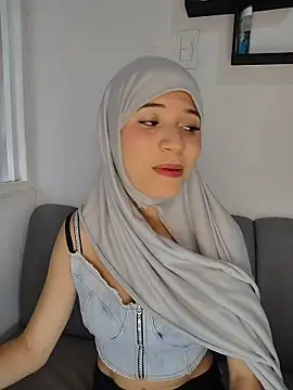 Snapshot of hanaa_18 chatting on June 2, 2026, 6:41 pm hanaa 18 online show from June 2, 2026, 6:41 pm