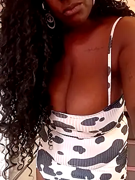 sereianegra8 online show from October 20, 2025, 6:08 pm