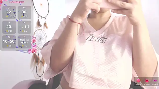 Amara18  online show from November 29, 2025, 2:34 am