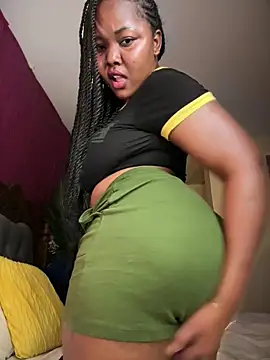 SSEXYBUBBLEBUTT101 online show from February 14, 2026, 6:52 pm