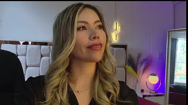 Ammy Castro online show from February 21, 2026, 9:17 pm