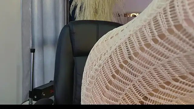 Ammy Castro online show from February 4, 2026, 10:27 pm