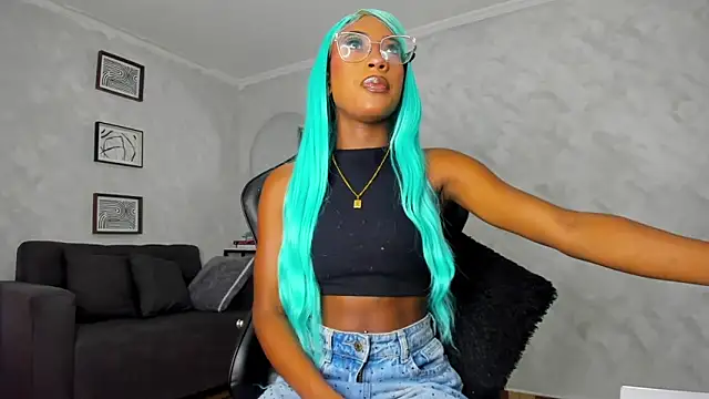 deyy madissonn online show from March 9, 2026, 8:01 pm