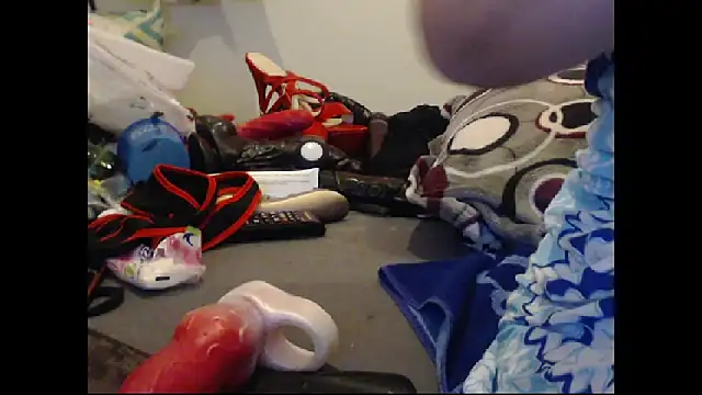 Alexie33 online show from September 12, 2025, 8:03 am