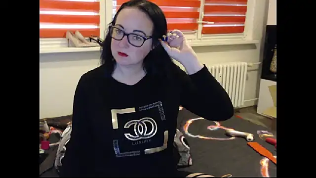 Alexie33 online show from November 14, 2025, 11:03 am