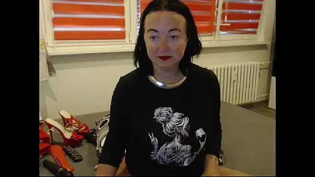 Alexie33 online show from September 10, 2025, 6:34 am