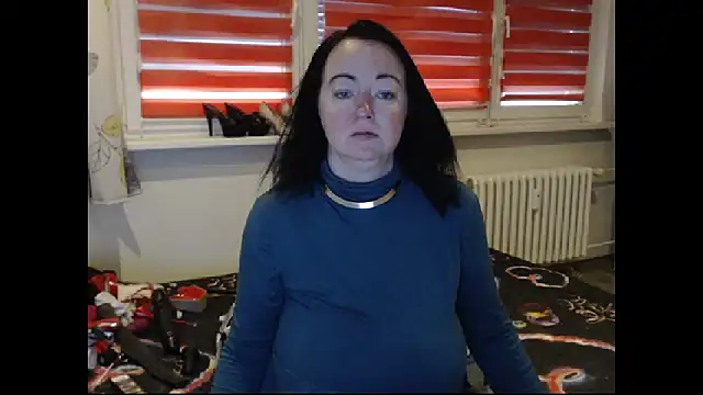 Alexie33 online show from February 3, 2026, 8:41 am