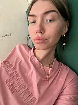 Lisaaa Alisa online show from April 24, 2026, 9:00 am