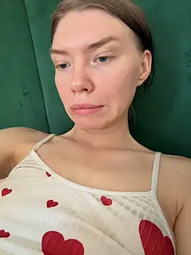 Snapshot of Lisaaa_Alisa chatting on June 7, 2026, 12:21 pm Lisaaa Alisa online show from June 7, 2026, 12:21 pm