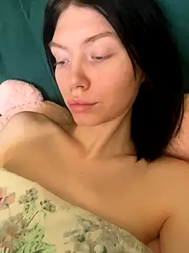 Lisaaa Alisa online show from November 20, 2025, 4:02 am